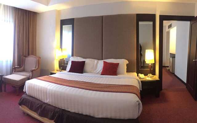 Hotel Pangeran Beach
