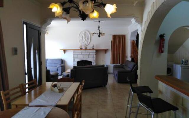 Coral Bay Villas