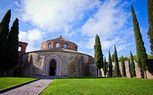 La Collina Hotel