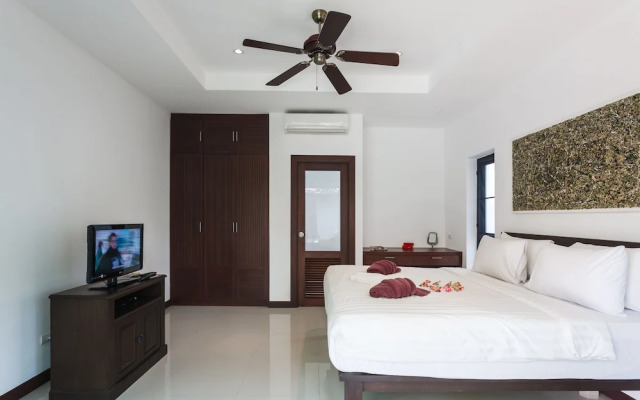 Villa Frangipani by Lofty