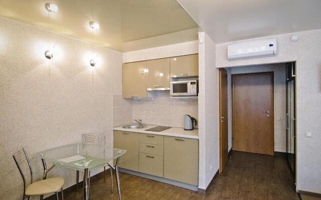 Iris Aparthotel