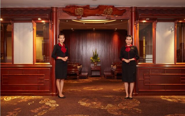 Lao Plaza Hotel