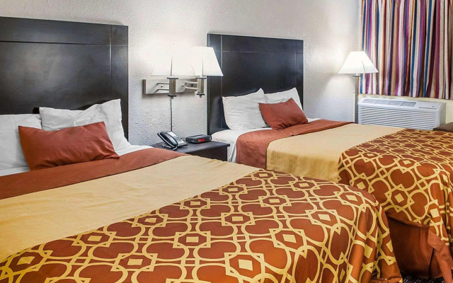 Econo Lodge Carlsbad Caverns Area