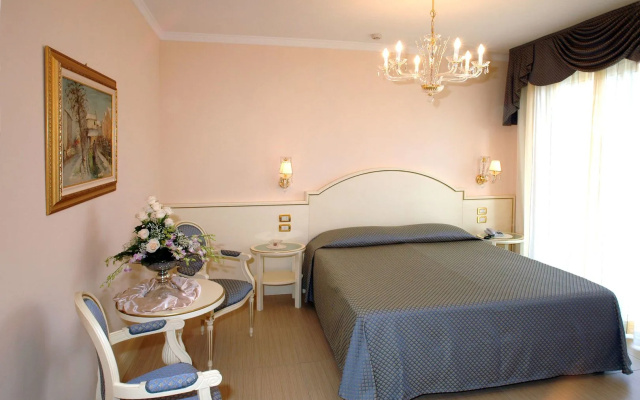 Hotel Globus, Sure Hotel Collection by Best Western