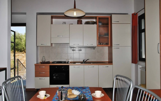 White Roses Flat in Semi-detached Villa