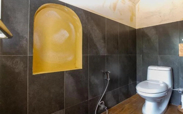 PrideInn Mara Camp & Cottages