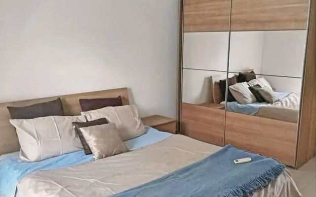 Remarkable 2-bed Apartment in St Julians