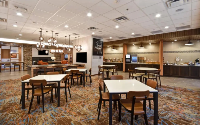 Fairfield Inn & Suites Milwaukee North