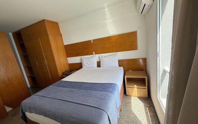 Hosts BR - Flat Vista Mar no Meireles