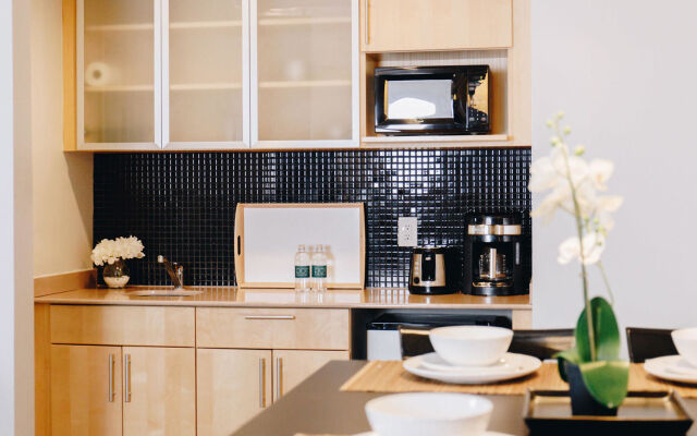 Ocean Reef Suites, South Beach