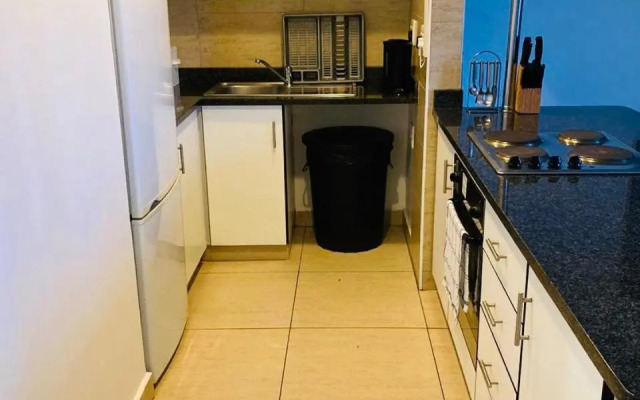 206 Tenbury Beach Apartment