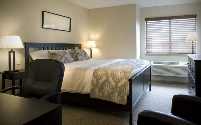 The Commons Hotel & Suites - Denver Tech Center