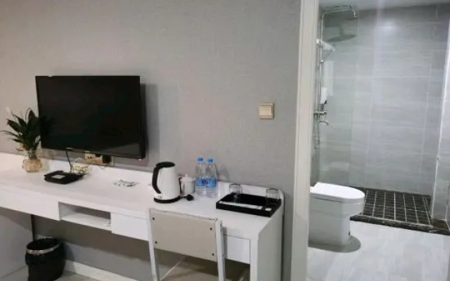Yunding Business Hotel – Bathroom – Fangchenggang