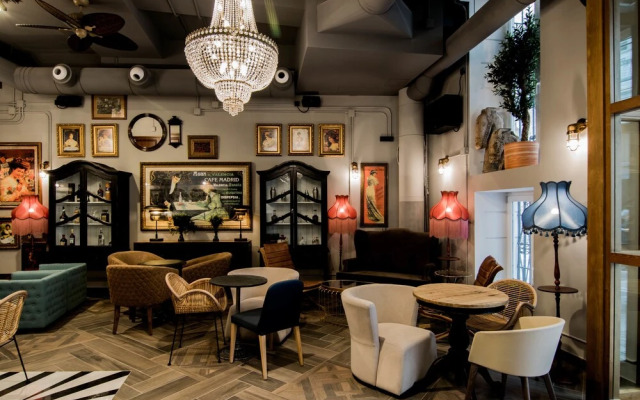 MYR Marqués House Hotel