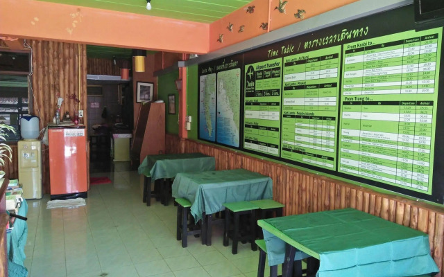 Lanta House - Adults Only