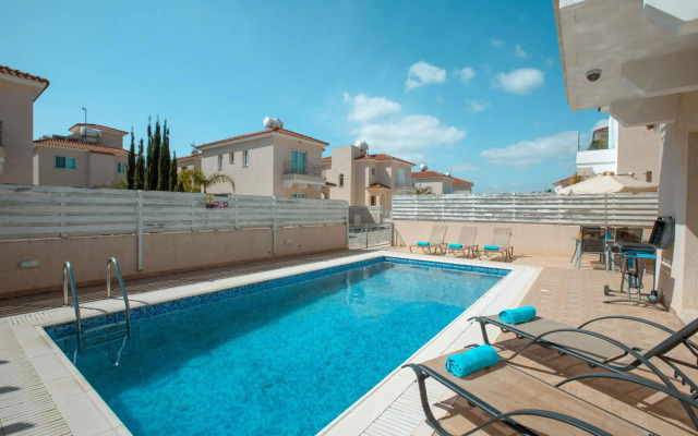 Pernera Holiday Villa 173