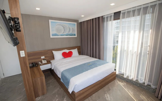 Lake View Hotel