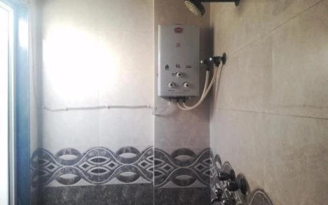 Shri Rajadhiraj Guest House