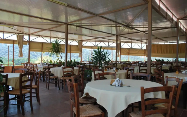 Blue Bay Hotel