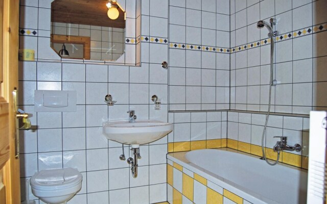 Amazing Apartment in Alpbach With 2 Bedrooms and Wifi