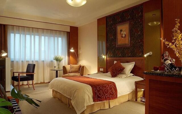 New Era Hotel