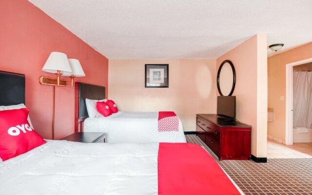 Hotel Fayetteville S Eastern Blvd by OYO Rooms