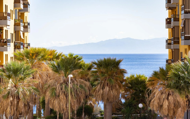 Acogedora vivienda vacacional Caletillas Piscina y WIFI