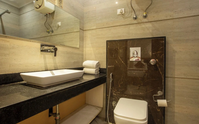 Hotel Arch Suites