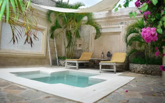 The Villa Luxury Suites Hotel