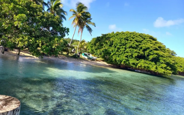 Mahina Lodge