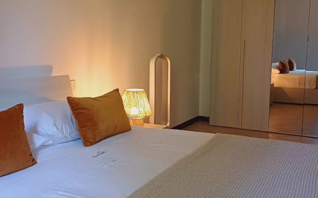 Dream Rooms Apartment