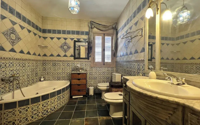 Cd-2102 · Three Bedroom Townhouse