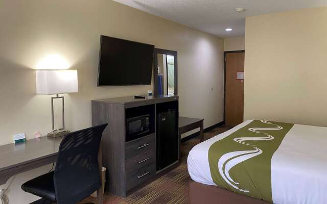 AmericInn by Wyndham Fort Atkinson