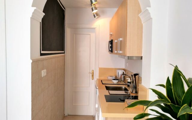 Lemon Apartment City Apartment