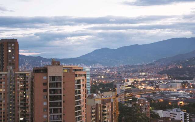 La Quinta by Wyndham Medellin