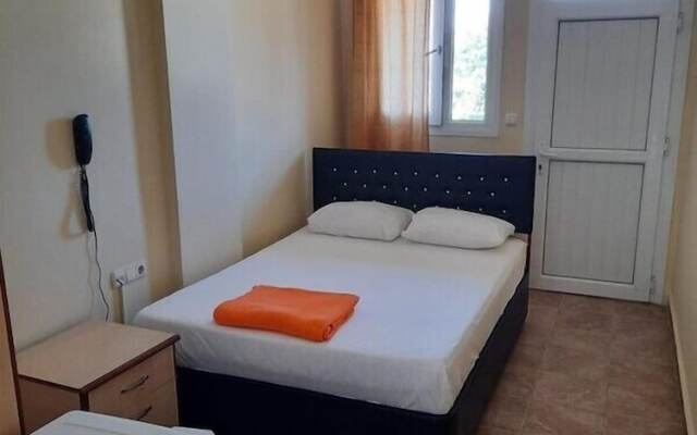 Yunus Hotel & Bungalow