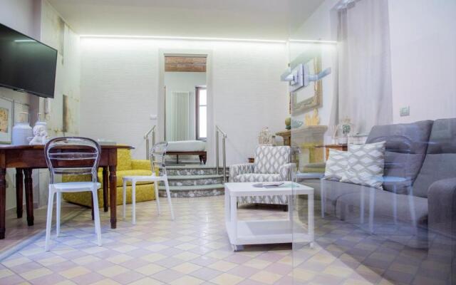 APPARTAMENTO VACANZE / HOLIDAY FLAT Farfalle&RossoBarbera