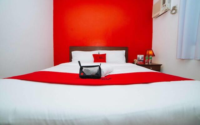 RedDoorz Plus @ Hensonville Angeles City