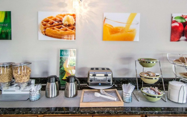 Quality Inn Davenport - Maingate South