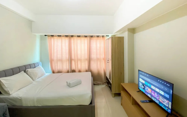 Pleasant And Tidy Studio Apartment Springlake Summarecon Bekasi Apartment