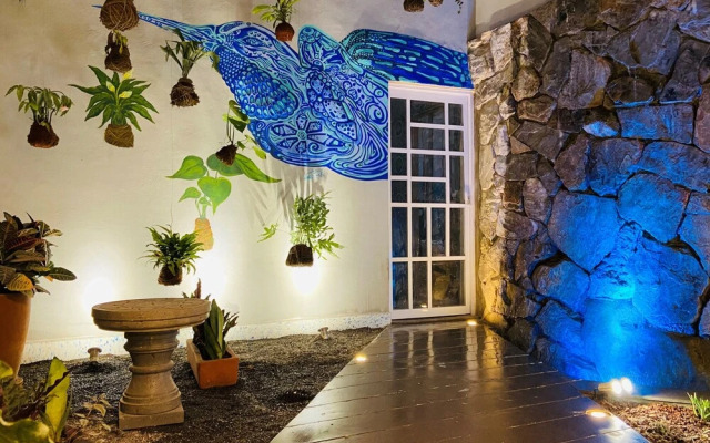 Mintaka Hotel Eco Plastico