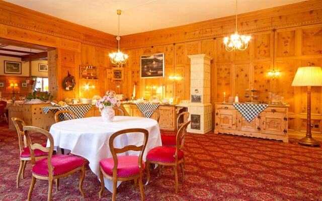 Villa Post Swiss Quality Hotel