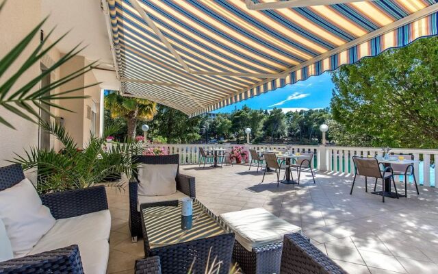 Apartments & Rooms Milcetic