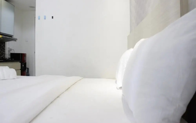 Stylish & Relaxing Studio Apartment at Parahyangan Residence near UNPAR