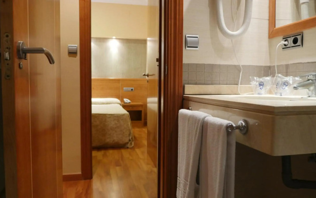 Hotel Rusadir