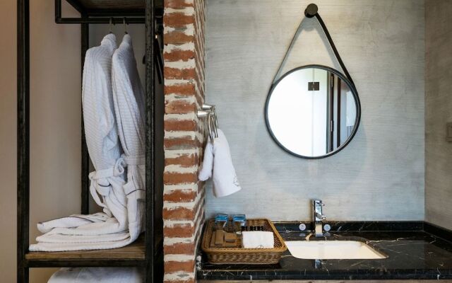 Floral Hotel Hangzhou Nuanshuyiju