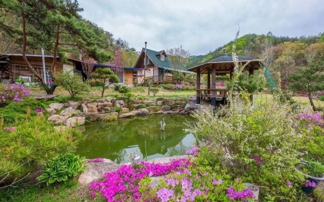 Yanggaksan Pension