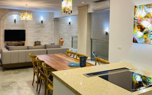 Eco Life Stone Villa