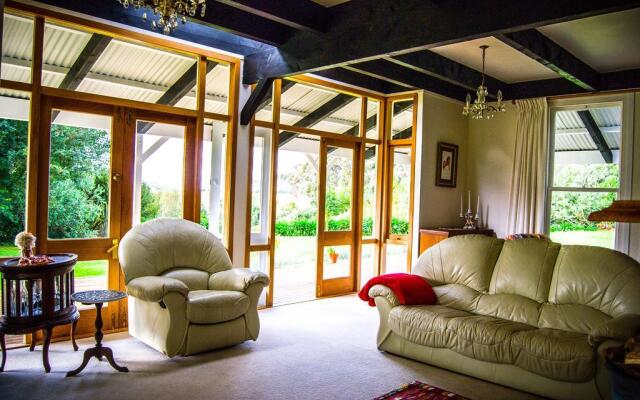 Woodlands Park B & B