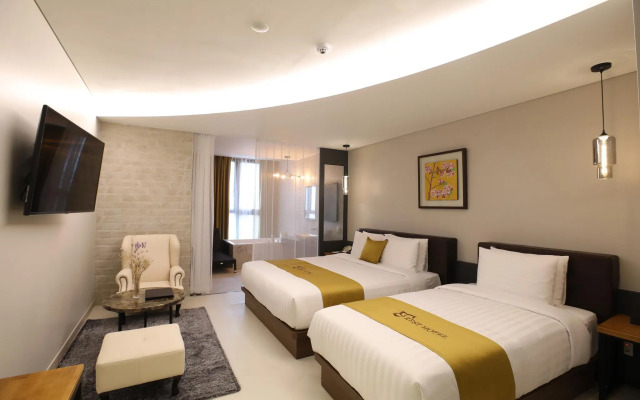 Rest Hotel